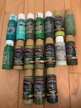 Opened Used DecoArt Acrylic Paint Lot Green 2 oz, 59 ml